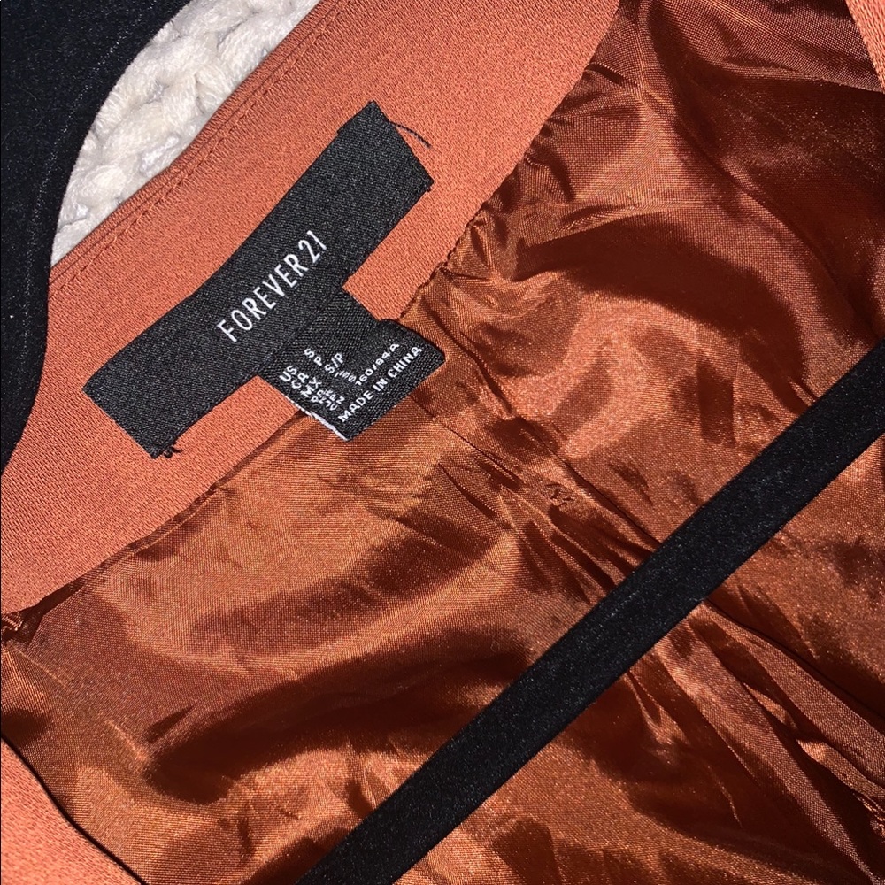 Blazer - Picture 3 of 3